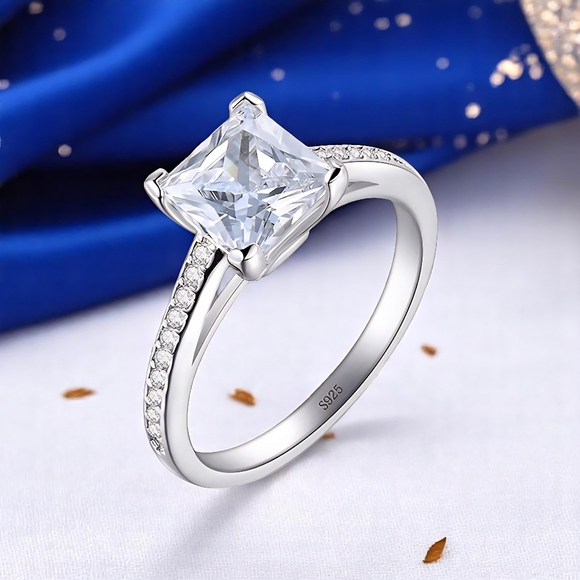 🆕Elegant Shiny S925 Silver Princess Cut CZ Engagement Ring Size 8 Velvet Box - Picture 13 of 15